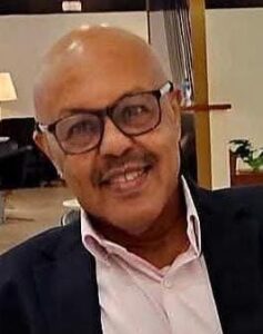 معز عمر بخيت