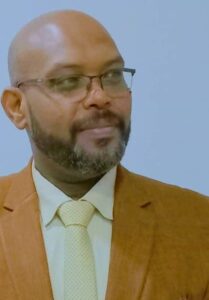 احمد حسن الفادني